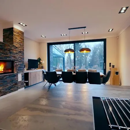וילה With Outdoor Heated Pool, Sauna And Fireplace