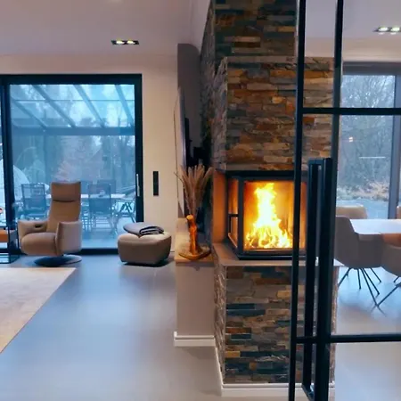 וילה With Outdoor Heated Pool, Sauna And Fireplace